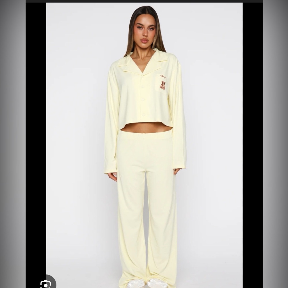 NWT White Fox Yellow Jacket with Teddy Bear Embroidery PJ set size large